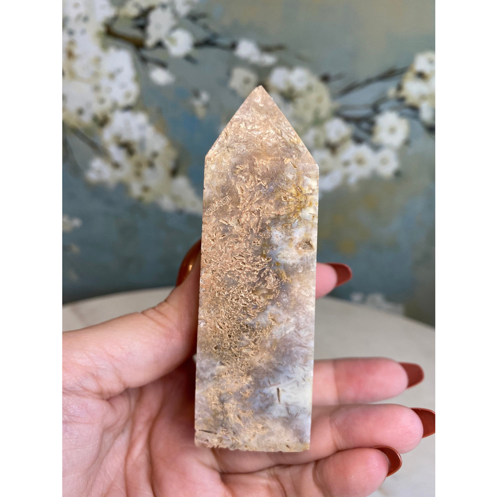 Pink amethyst tower point - Picture 3 of 10